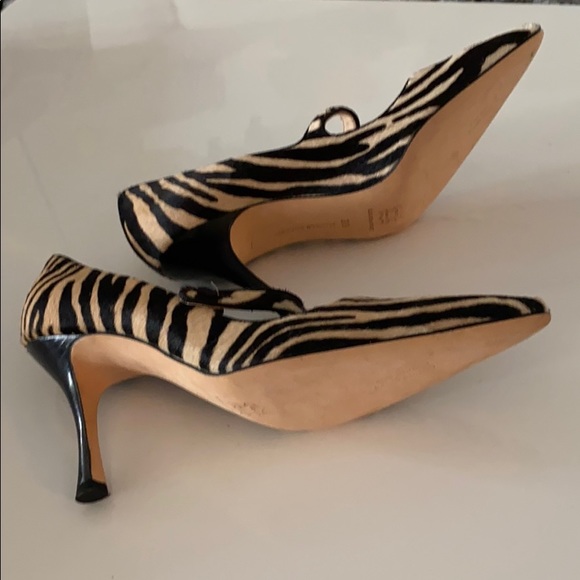 Manolo Blahnik Campari Pumps - Picture 4 of 5